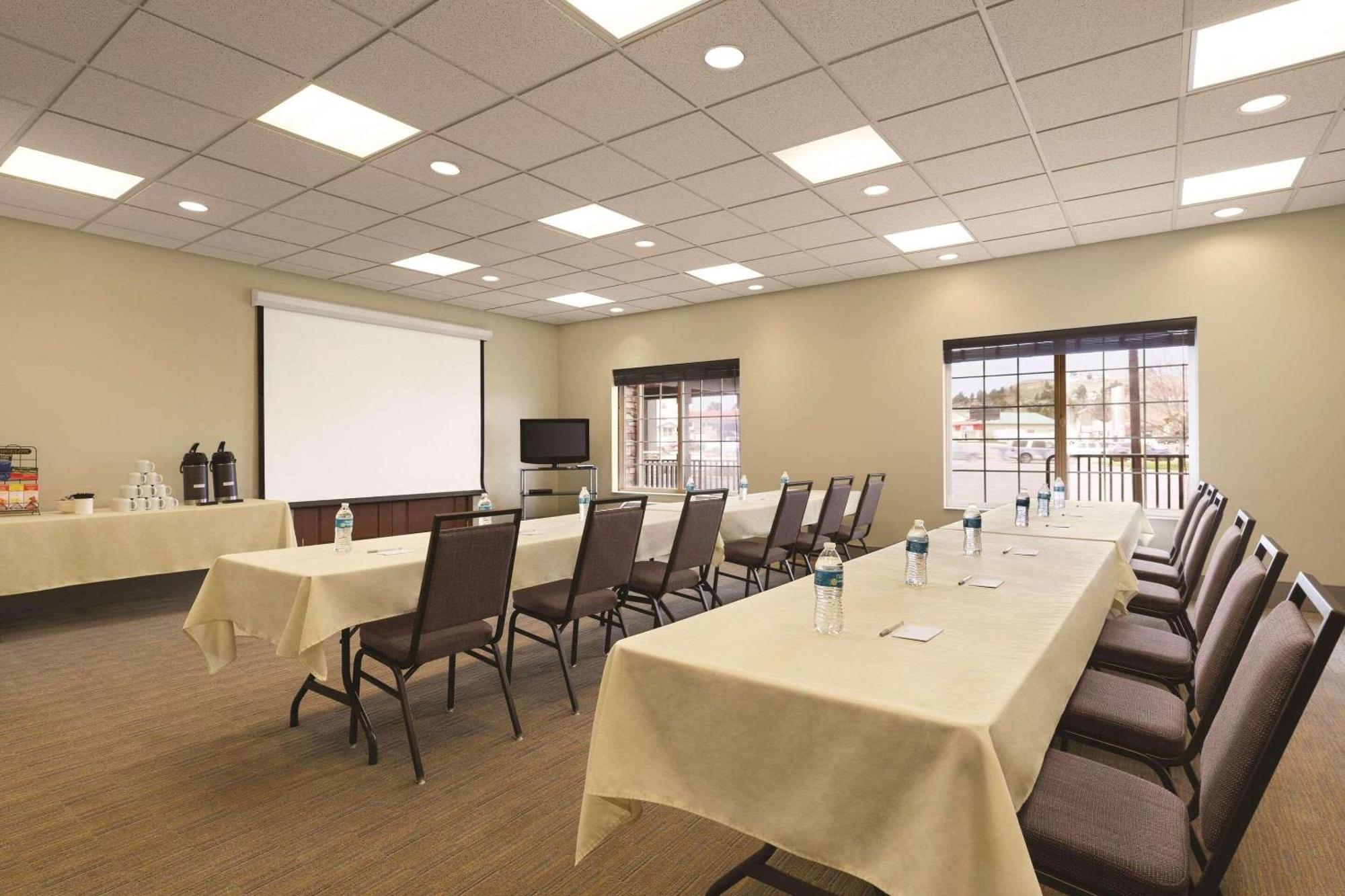 Country Inn & Suites By Radisson, Billings, Mt Luaran gambar